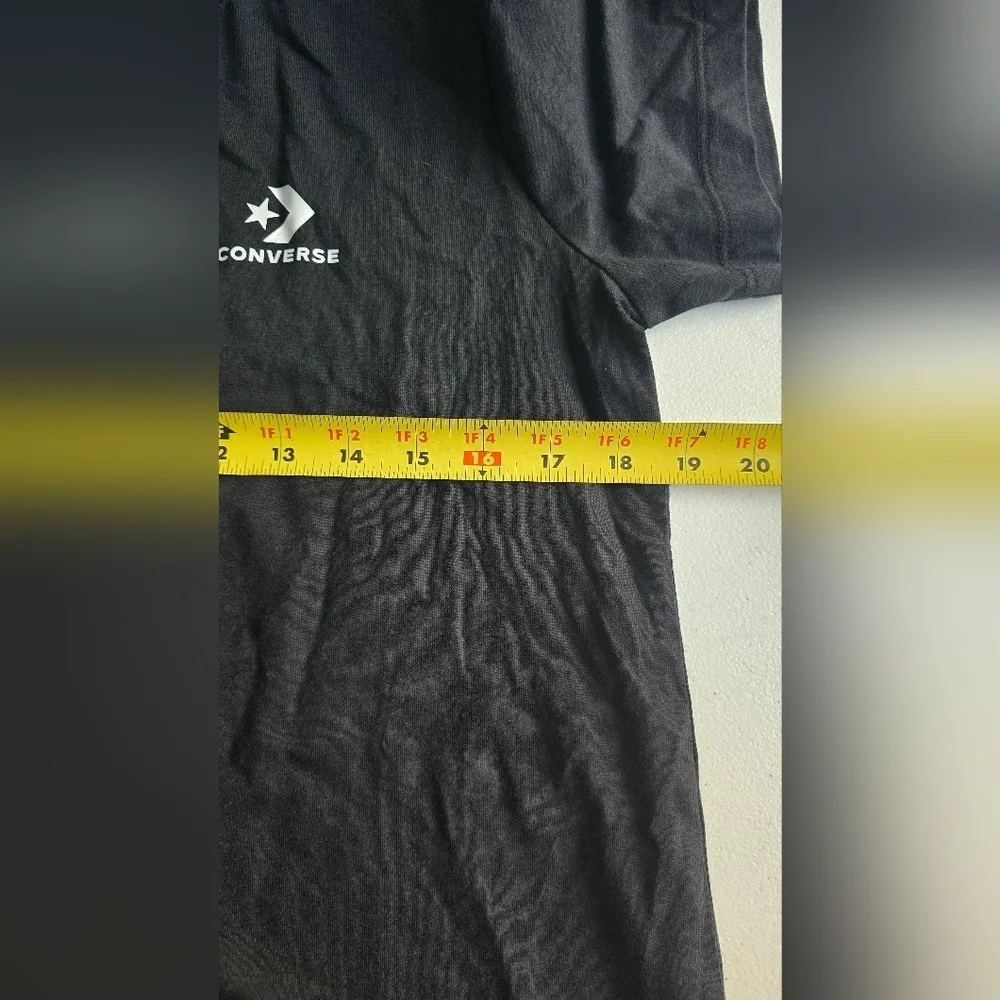 Converse Casual T-shirt Size XL kids Black Logo Short Sleeve T